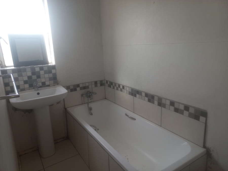 3 Bedroom Property for Sale in Westridge Western Cape